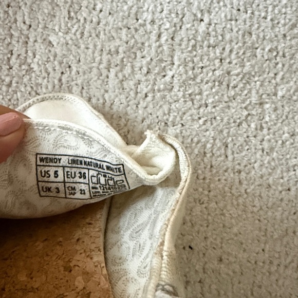 Hey Dude wendy linen natural white Women's White Sneakers 36 EU 6US - Picture 8 of 10